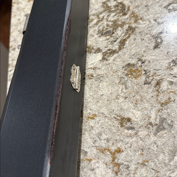 Minnesota fats pool cue with hard case - Picture 6 of 6